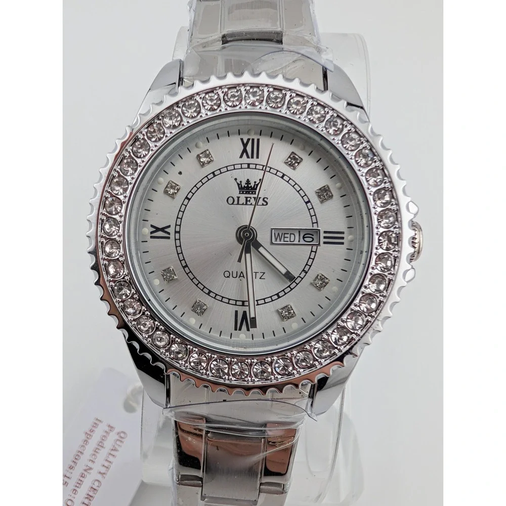 OLEVS Watch Women 34mm Case Crystal Bezel Silver 7.5